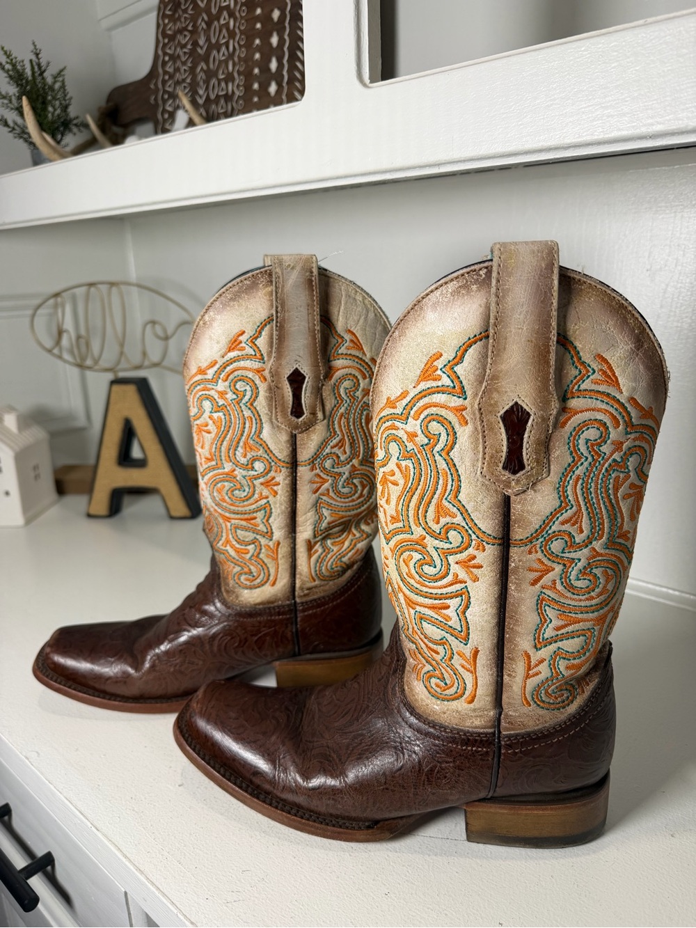 Corral Womens 7.5 Brown Leather Cowboy Boots Turquoise Embroidered Square Toe